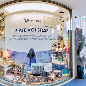 Veressenze Store Cuneo - Italy